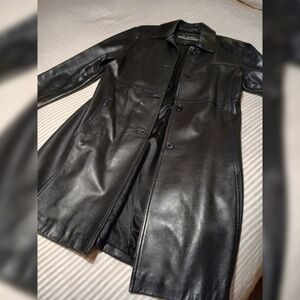 La Nouvelle Renaissance Black Leather Trench Coat